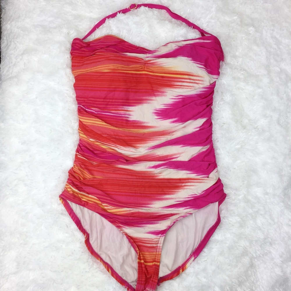 Carmen Marc Valvo One Piece Swimsuit 6 Pink